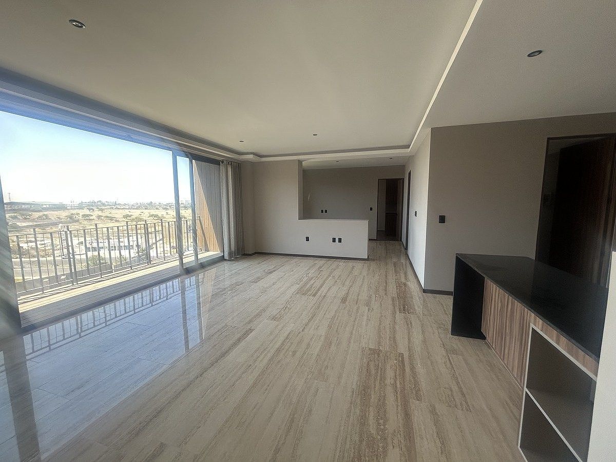 24 de 27: Sala- comedor