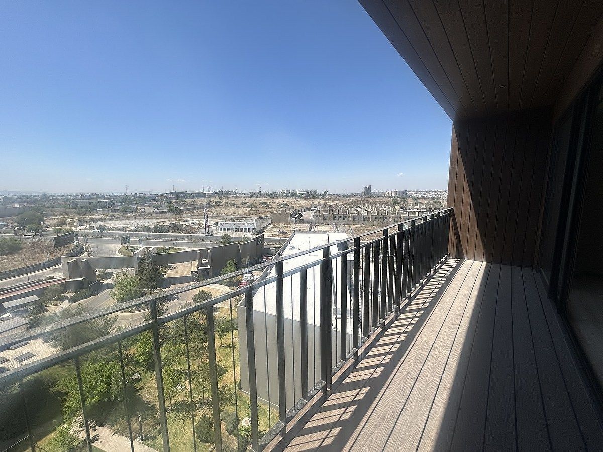 25 de 27: Vistas a los jardines