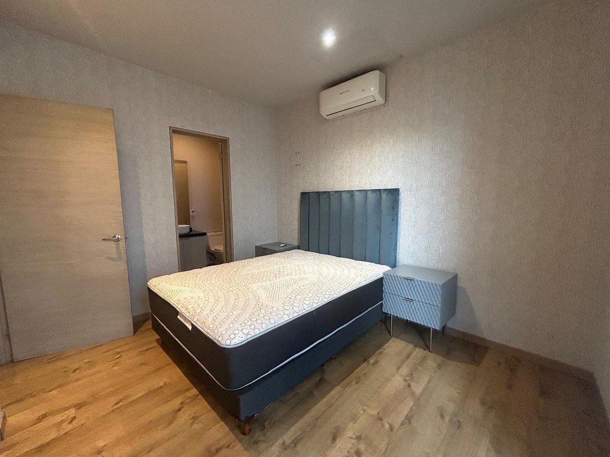 10 of 29: Recámara Secundaria 1 - cama queen