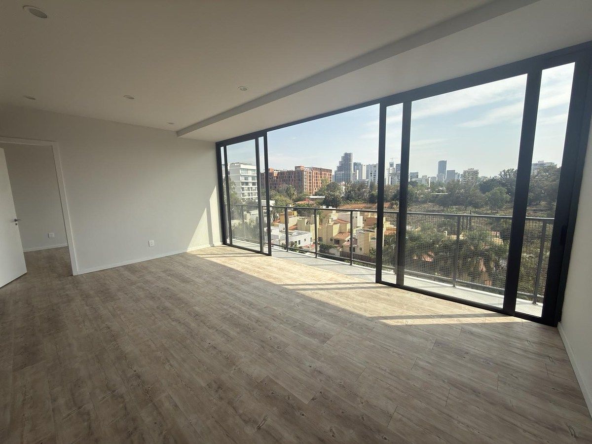 2 of 9: Sala - comedor