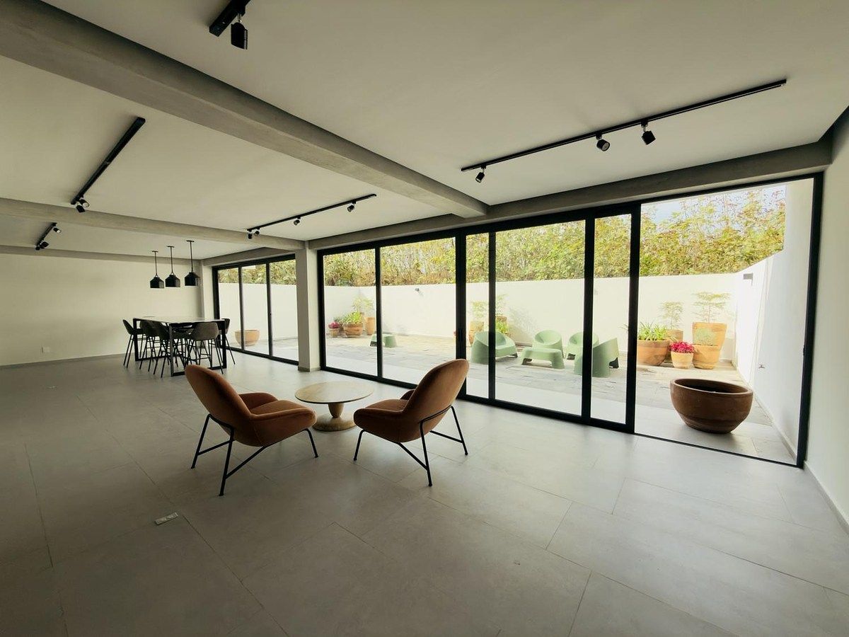 7 of 9: Área de Co- working