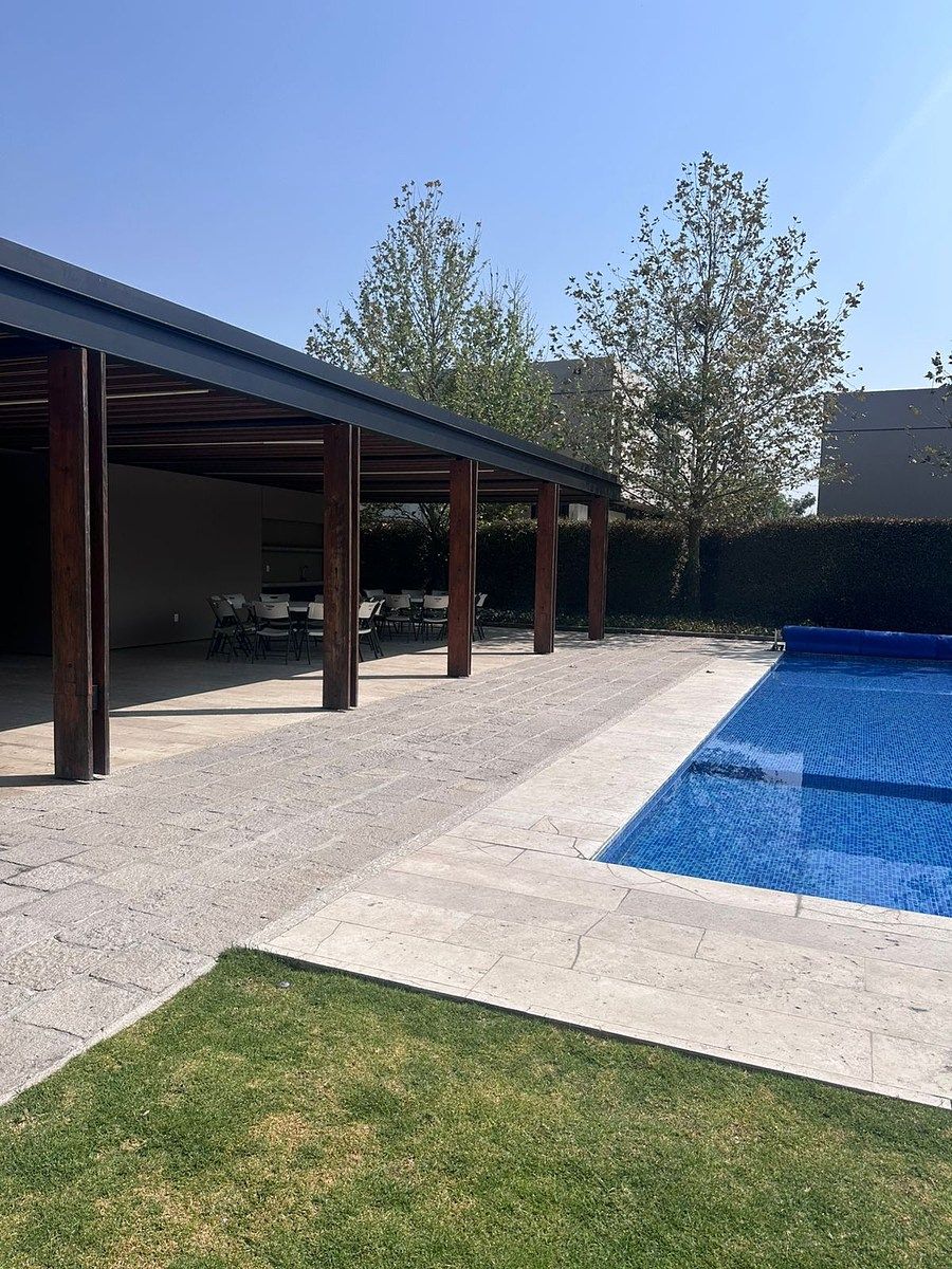 Venta de terreno en Lomas del Campanario Norte Privada Santa Ines. 16 - foto 5