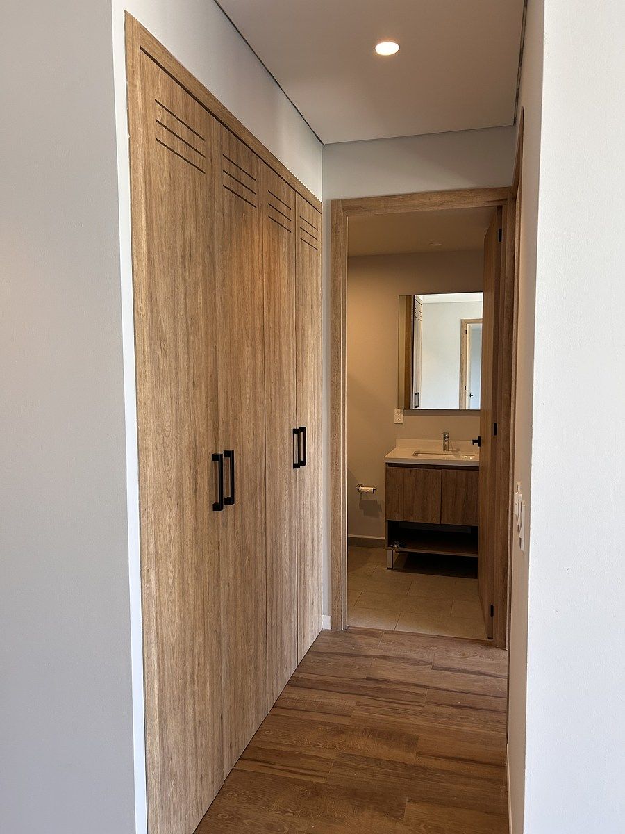 11 de 21: Baño para recamara 2 y centro de lavado oculto