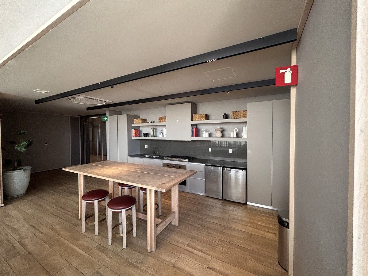 18 de 21: Area común