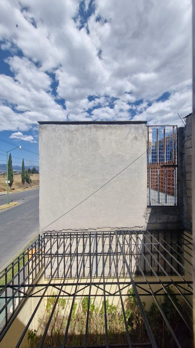 9 de 13: PATIO TRASERO