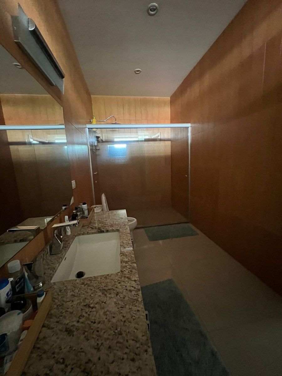 9 de 16: baño habitación principal