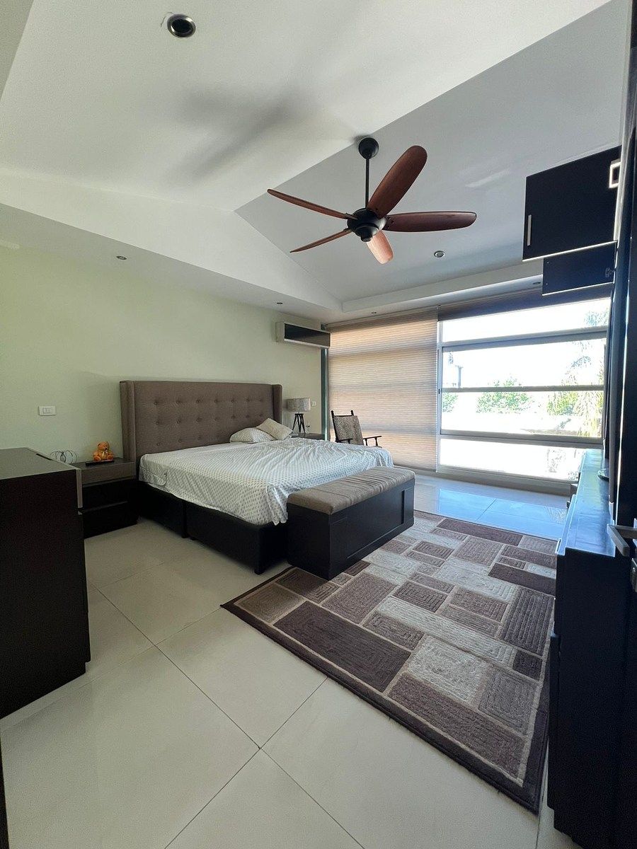 15 de 16: habitación principal