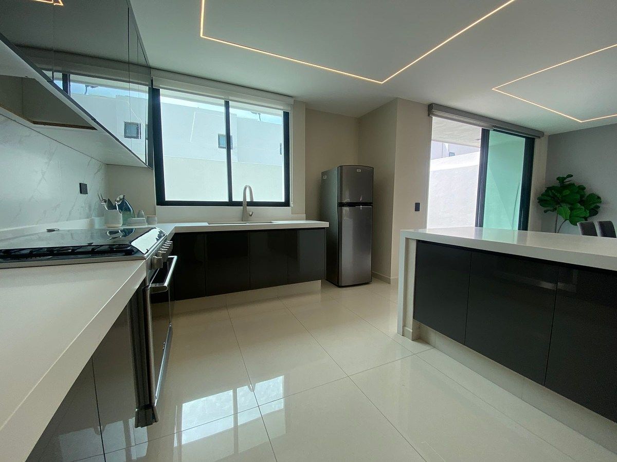 8 de 19: cocina equipada