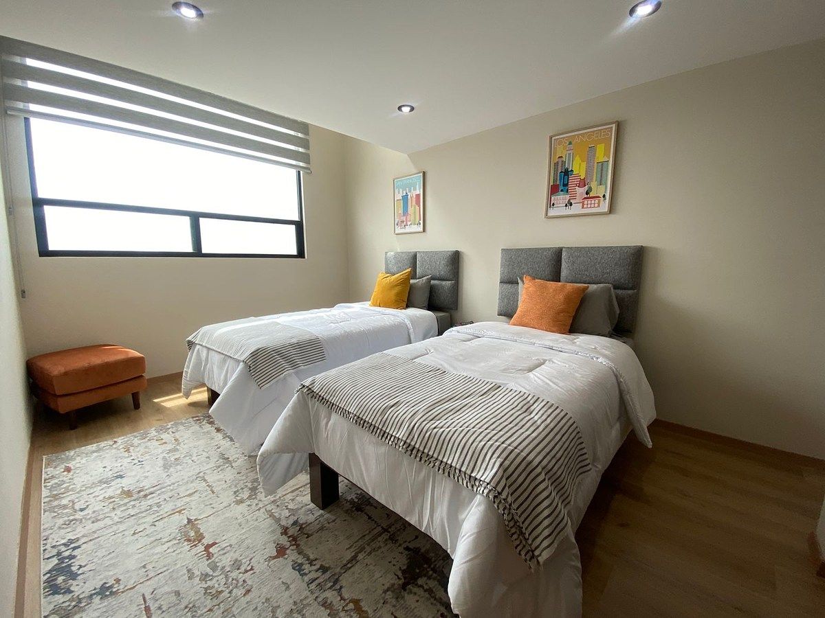 14 de 19: Habitación secundaria A