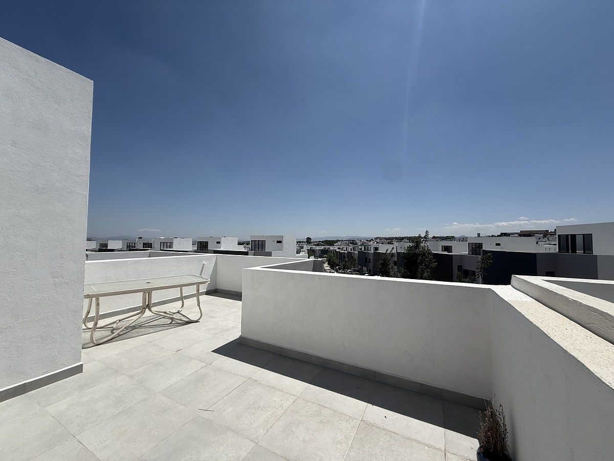 10 of 25: Roof Garden