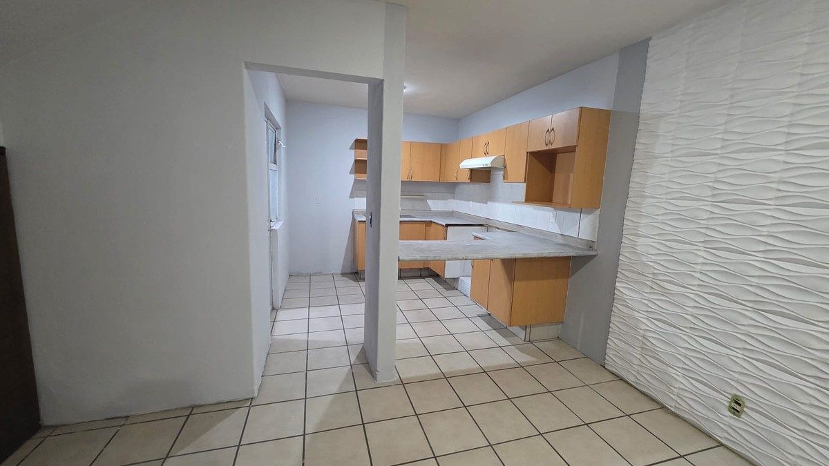 Casa en Parques de Tesistán, Zapopan, foto 4 de 25