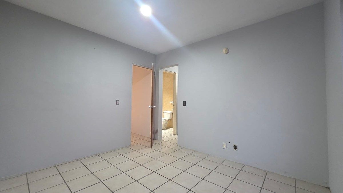 Casa en Parques de Tesistán, Zapopan, foto 15 de 25