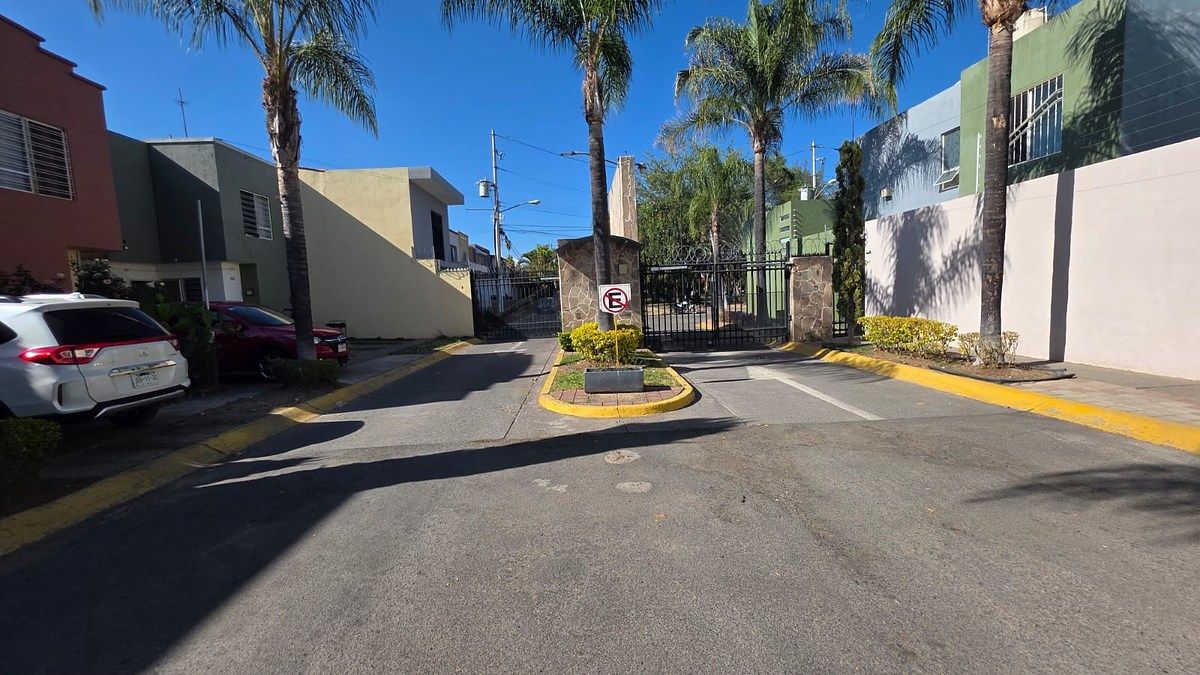 Casa en Parques de Tesistán, Zapopan, foto 19 de 25