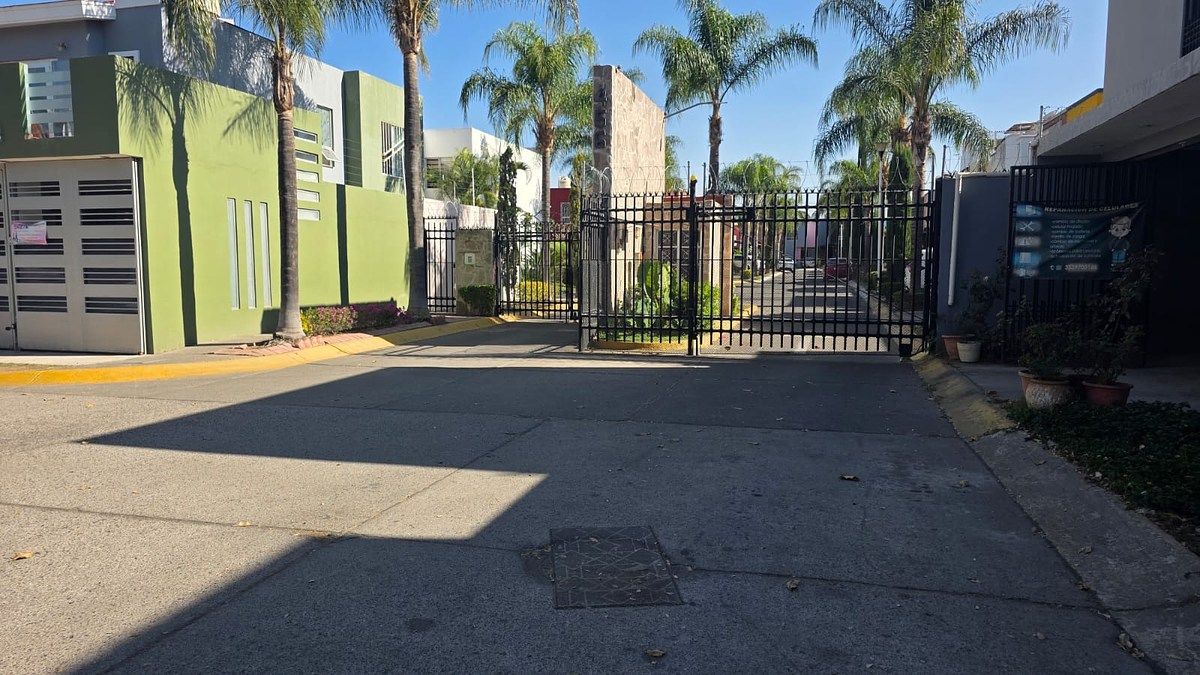 Casa en Parques de Tesistán, Zapopan, foto 23 de 25