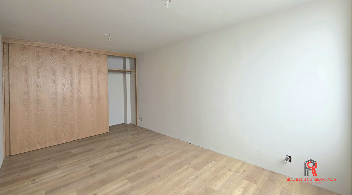 14 de 28: *Duela SPC en pisos interiores de departamentosCONDESA