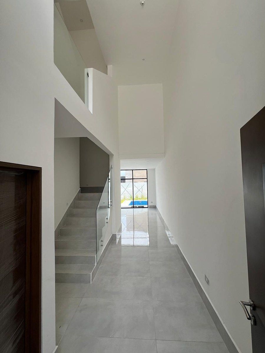 Casa em Castaños del Vergel, Monterrey, foto 8 de 12
