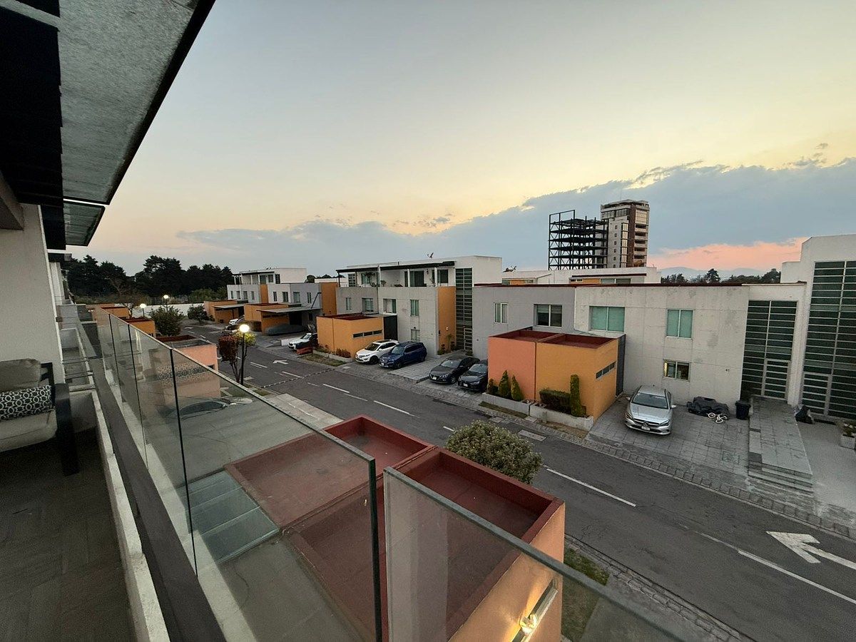 22 de 34: Terraza recámara principal