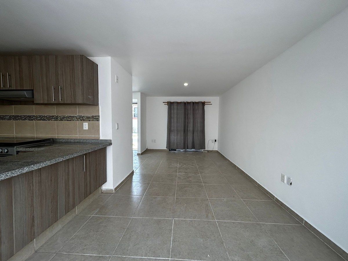 House in Gated Community in Dos Valles, Querétaro, photo 9 of 24