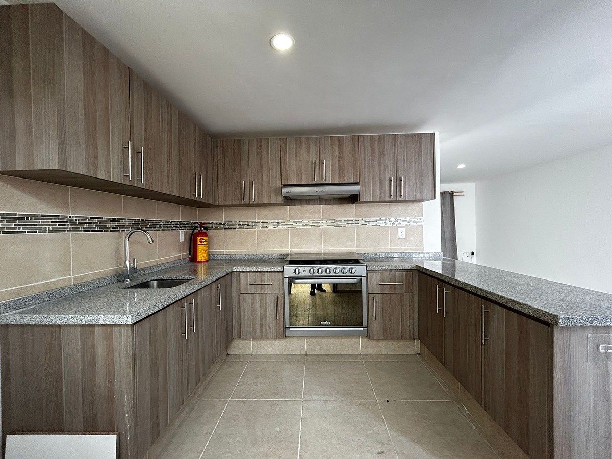 House in Gated Community in Dos Valles, Querétaro, photo 11 of 24