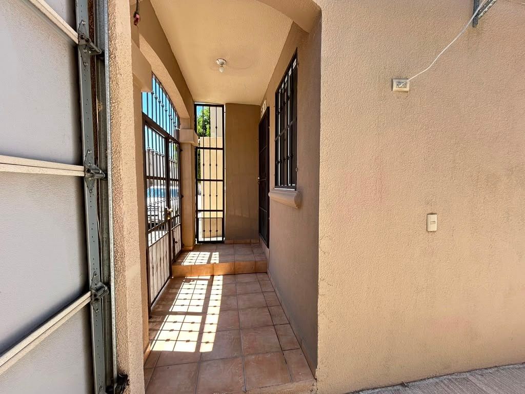 Casa en Colinas de California, Tijuana, foto 8 de 27