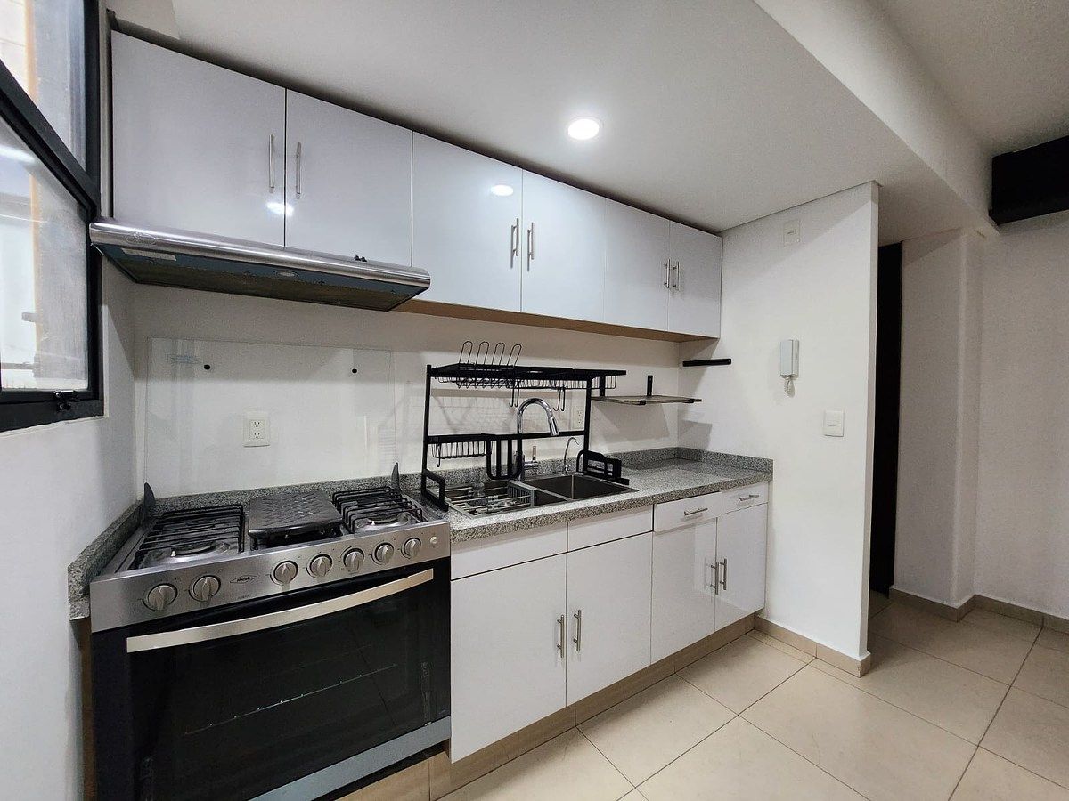 4 of 13: Cocina integral