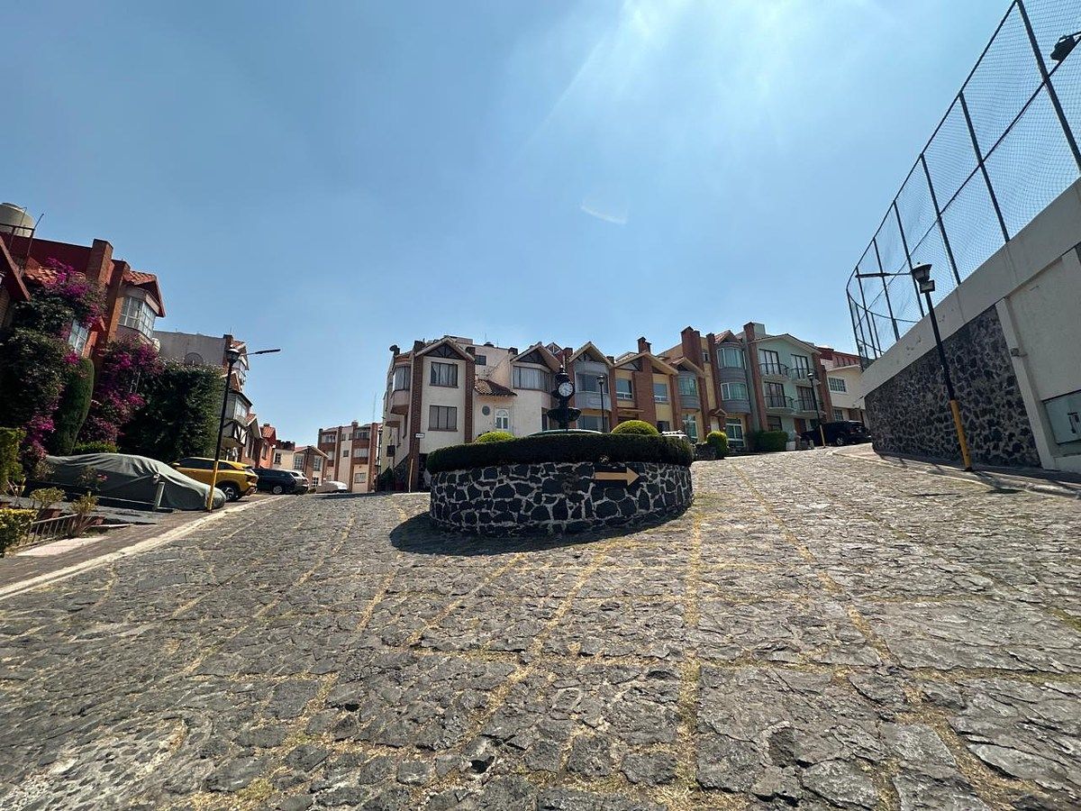 1 de 32: Casa en Venta Fraccionamiento Paseos del Ajusco Rayo Vende ®