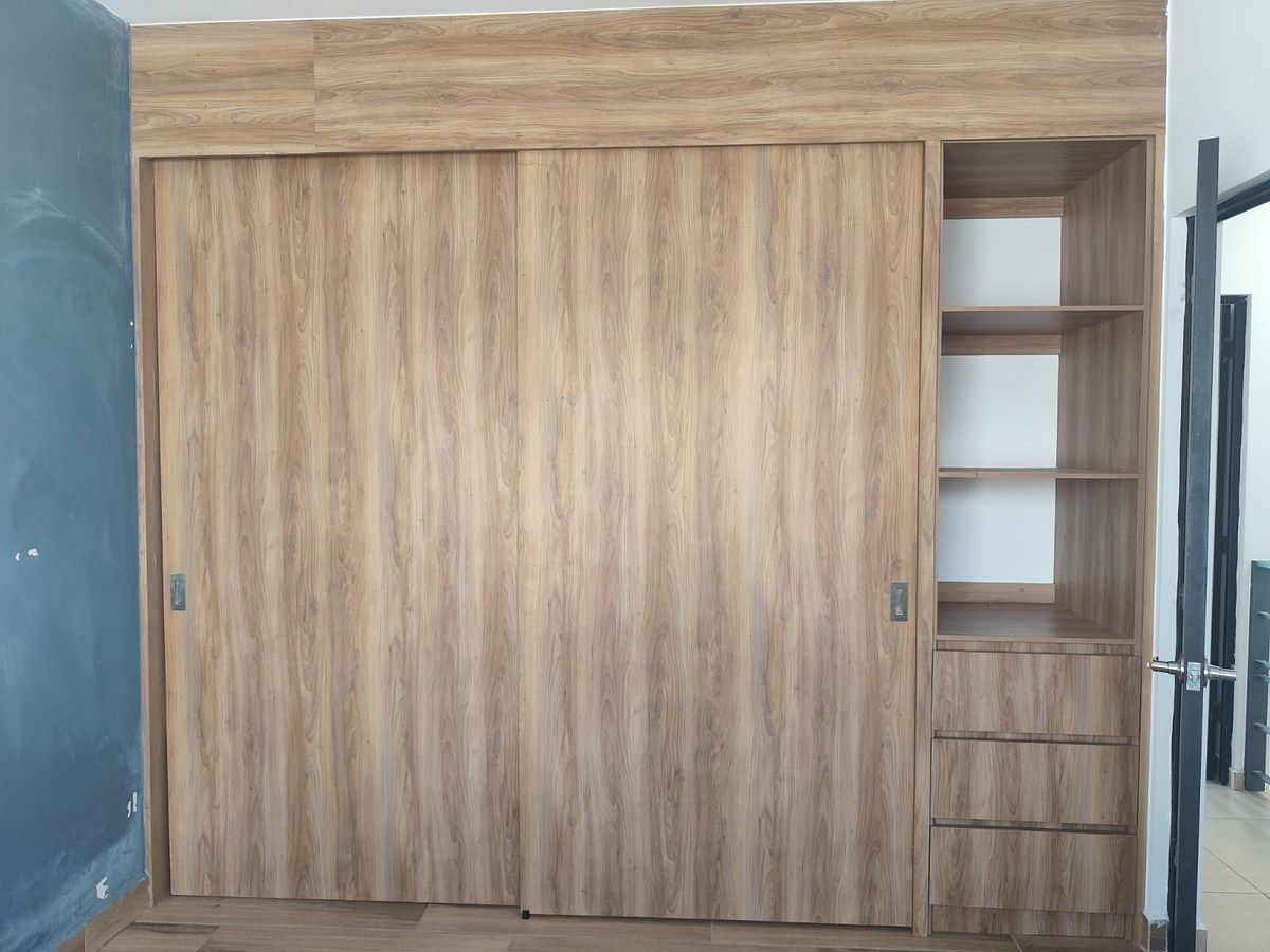 Ampio closet rec 2, foto 20 de 38