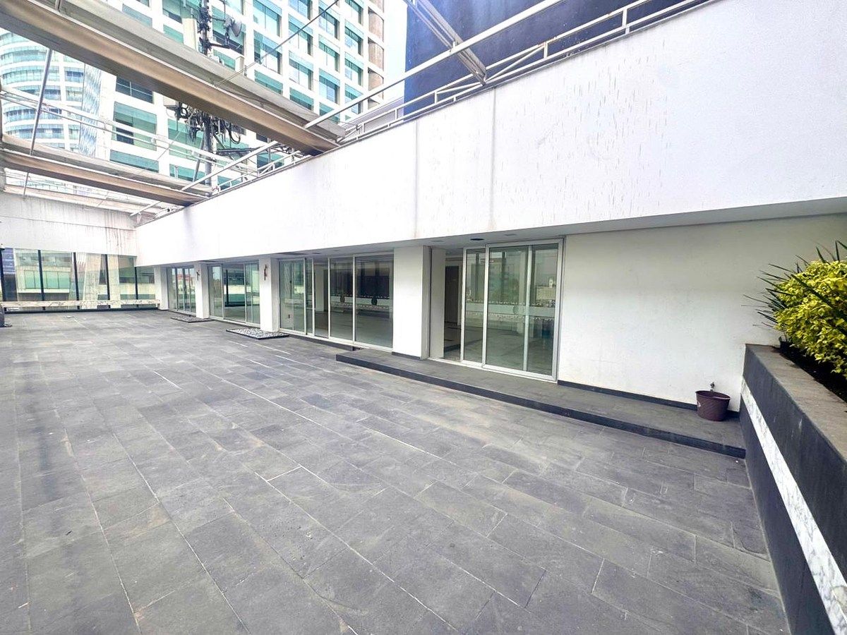 7 de 28: PH con terraza.