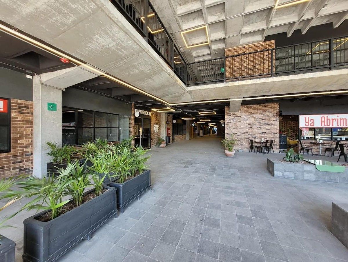 16 de 18: Área Común