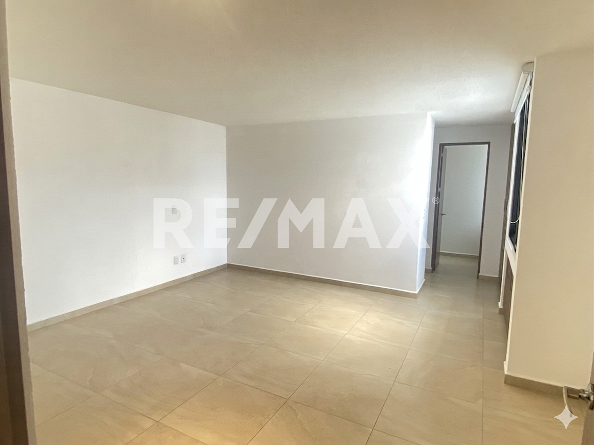 9 de 25: RECÁMARA PRINCIPAL