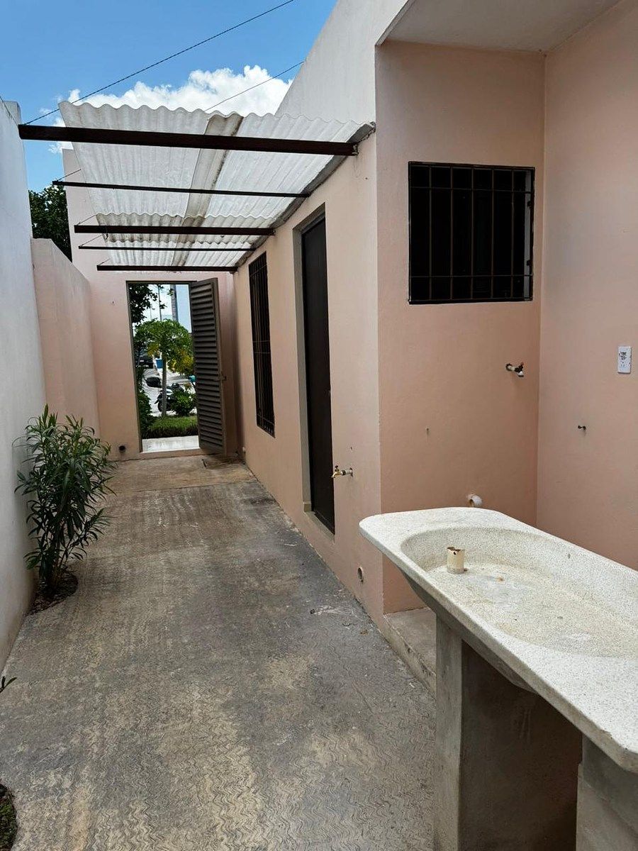 15 de 28: AREA DE LAVADO