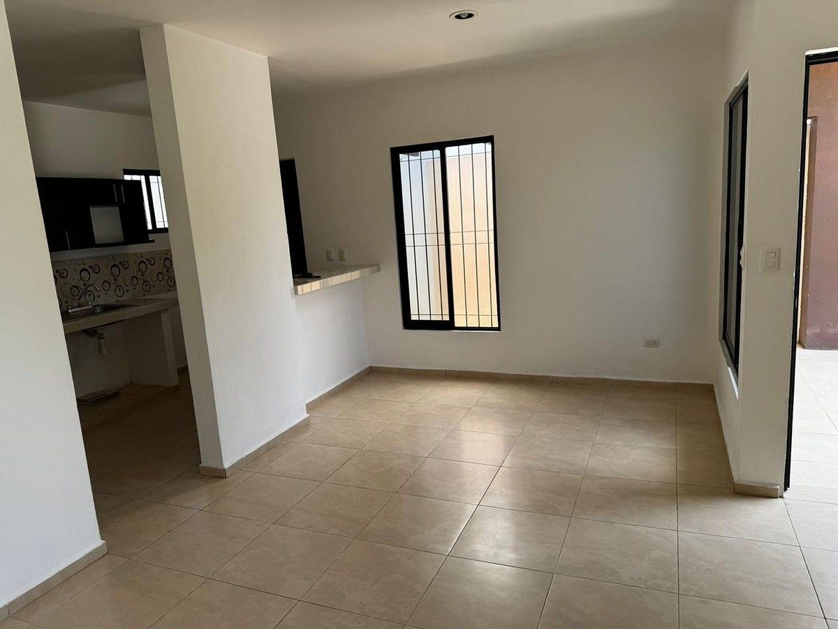 22 de 28: AREA COMEDOR