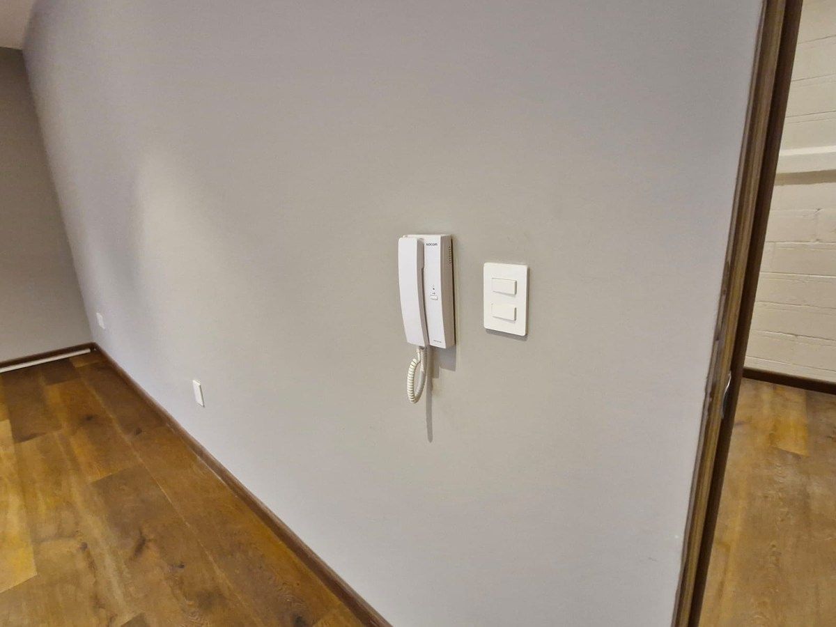 13 de 25: Oficina 2 de 47 m2