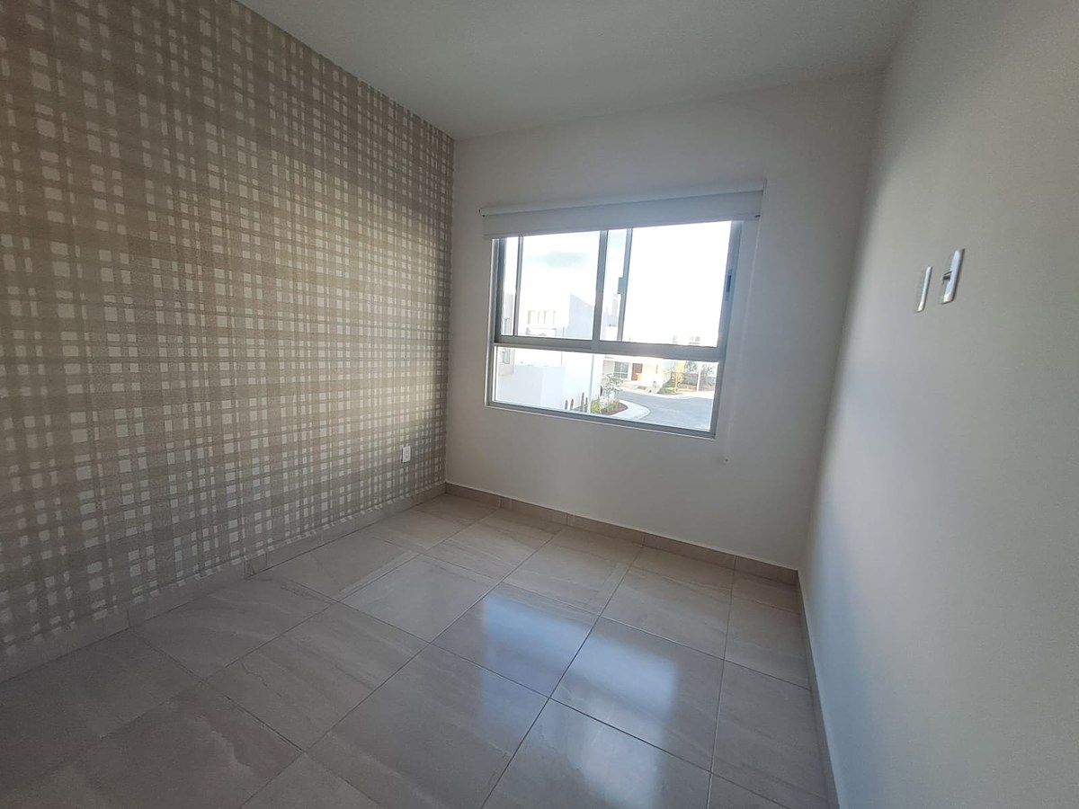 8 de 19: RECÁMARA SECUNDARIA 1