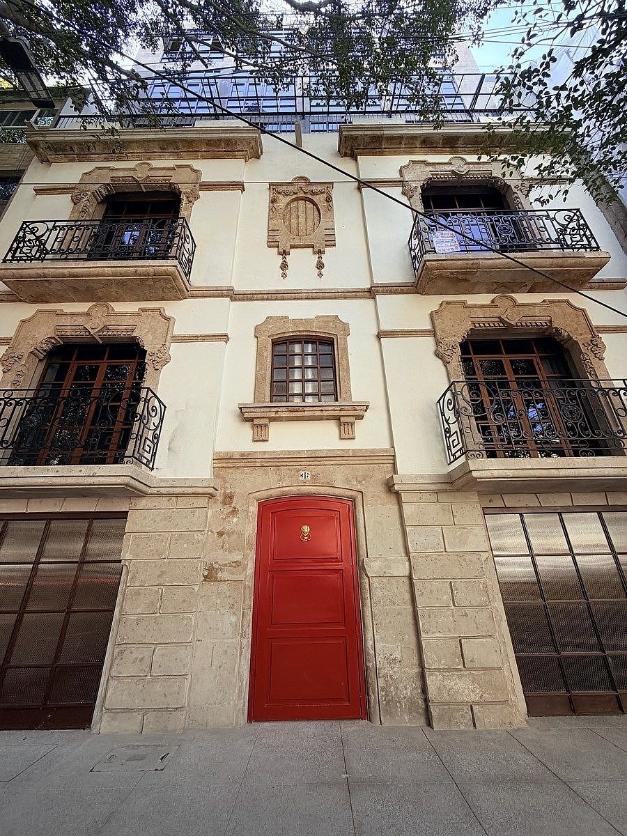 1 de 14: Fachada catalogada