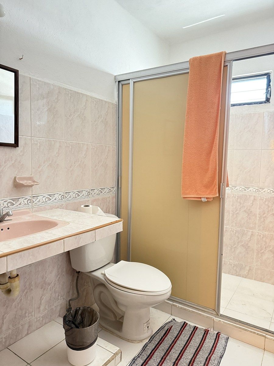 9 de 12: Baño arriba