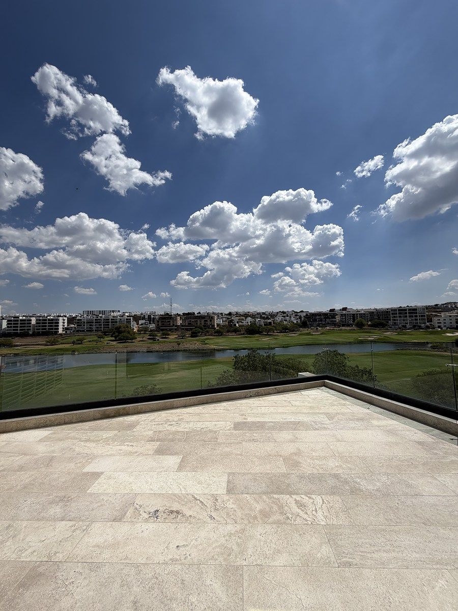 Penthouse con vista al campo de golf - foto 1