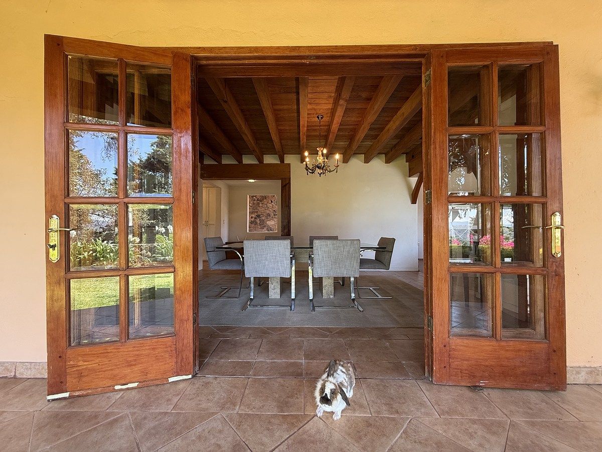 4 of 27: Entrada principal