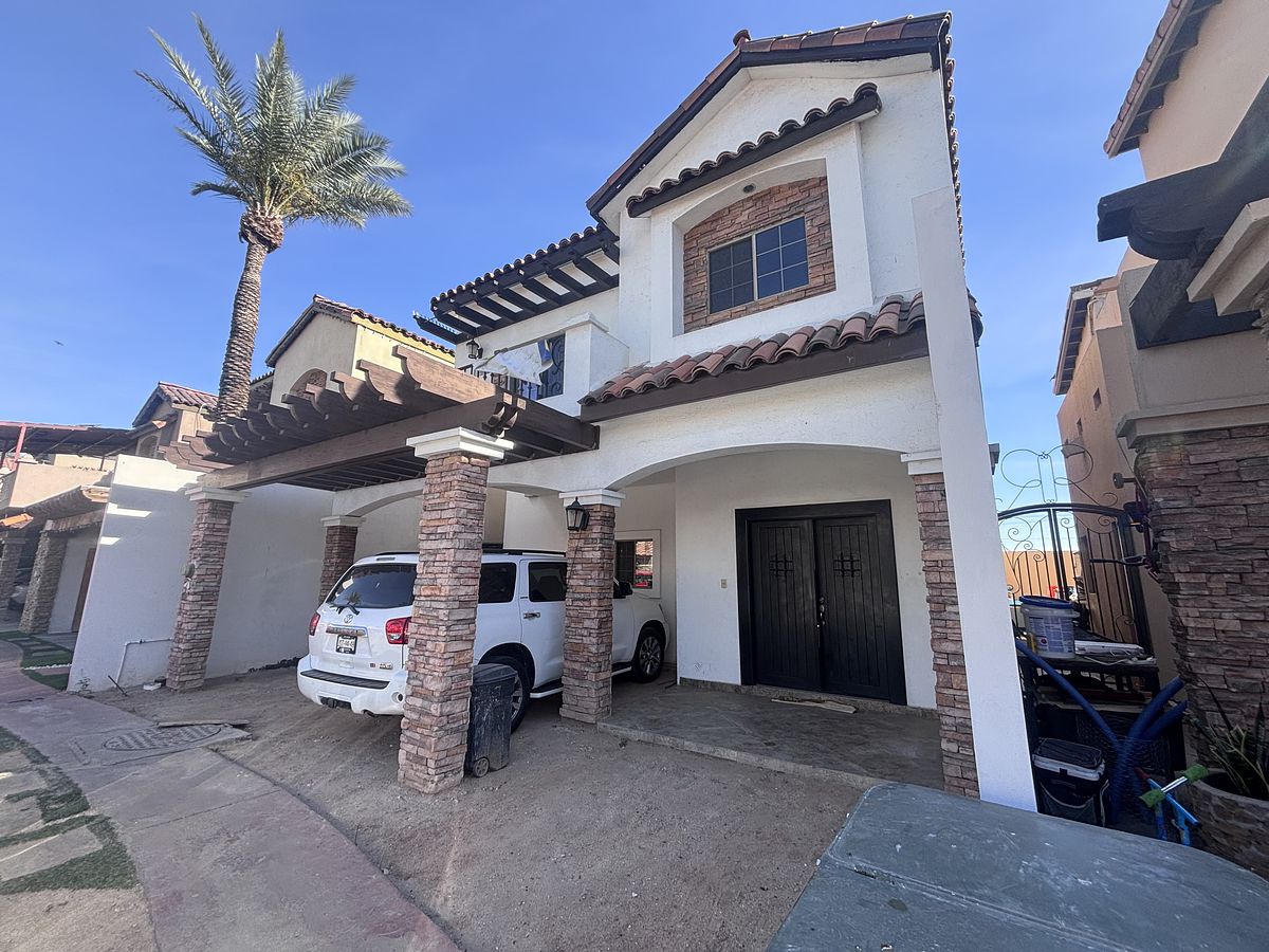 Casa en La Toscana Residencial, Mexicali, foto 2 de 11