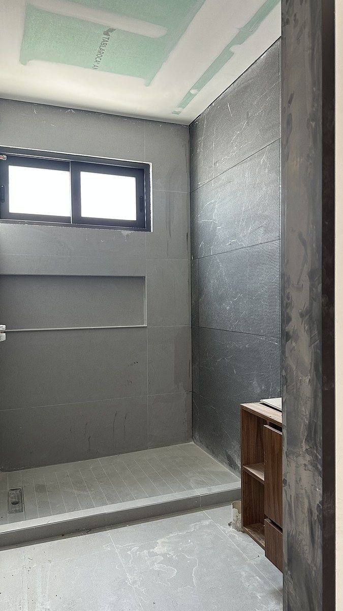 8 de 20: baño de las habitaciones secundarias