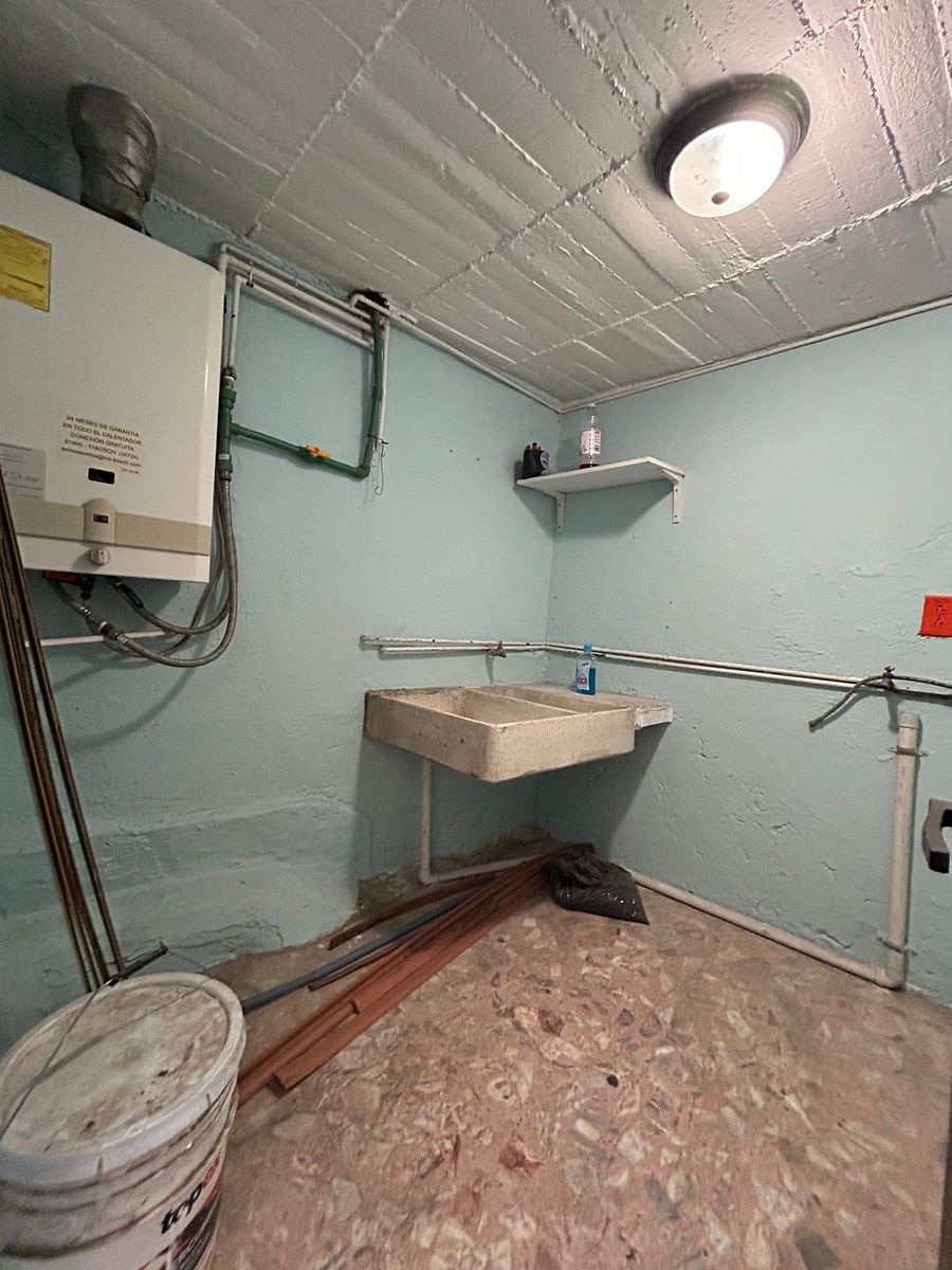 16 of 17: Cuarto de Lavado