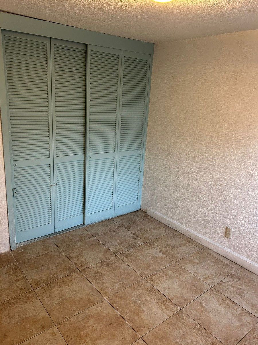 5 of 17: Recámara 2