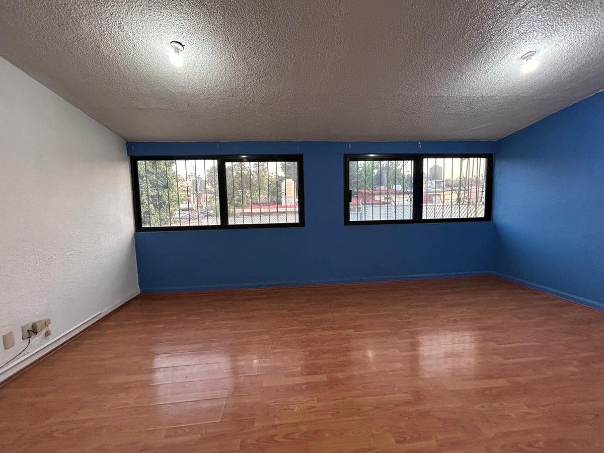 2 of 17: Recámara Principal