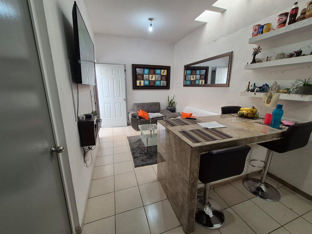 2 de 10: AREA D BARRA