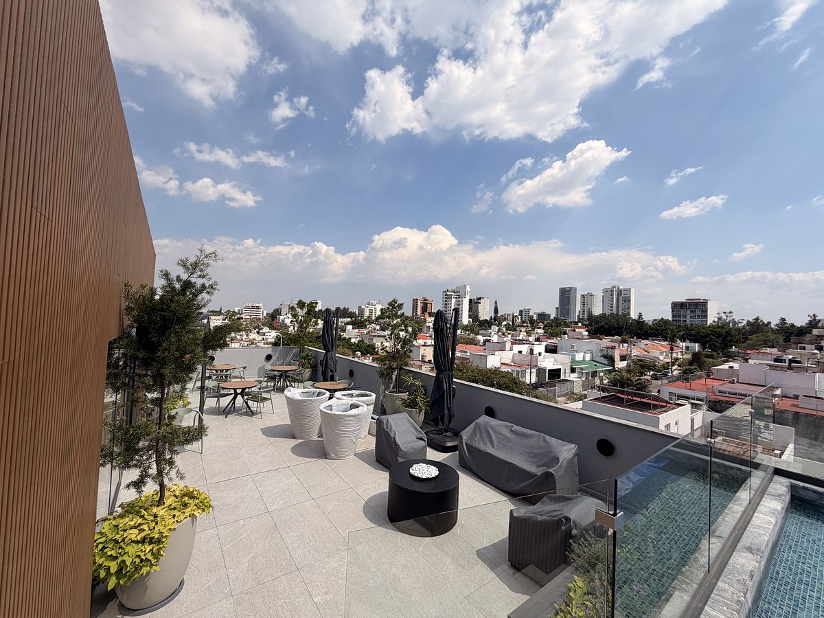 17 de 18: Roof top Alberca