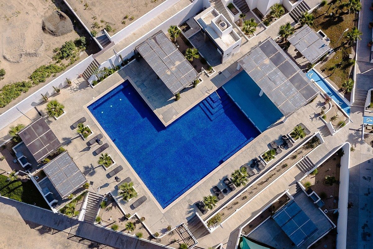 Apartment in El Tezal, Los Cabos, photo 2 of 14