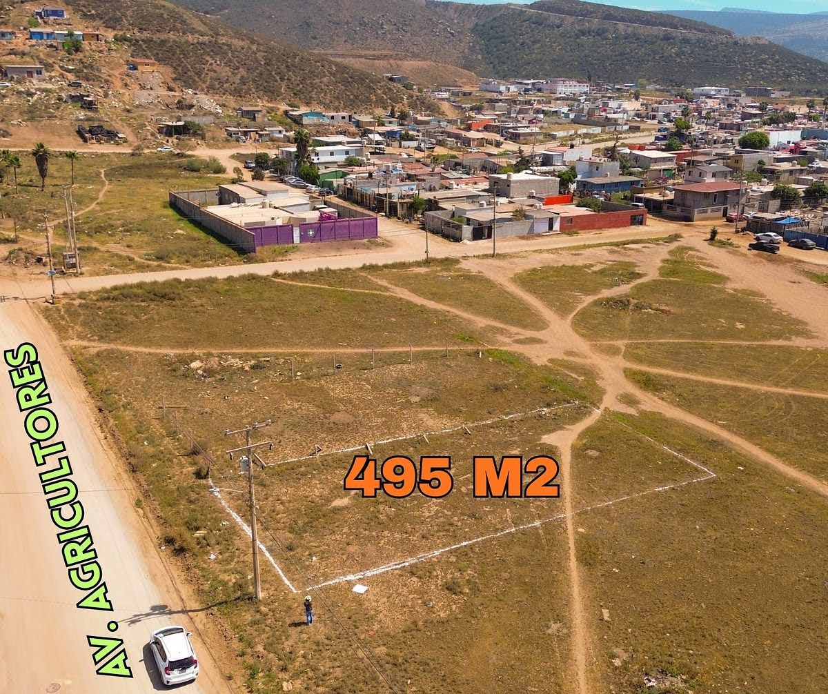 Venta de amplio Terreno en Col. Todos Santos
