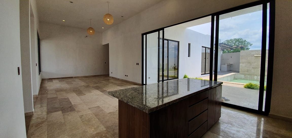 5 de 13: Cocina y Comedor