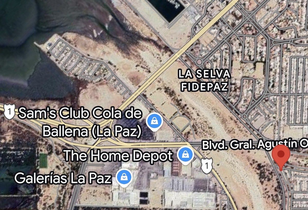 3 de 23: Home Depot cruzando libramiento