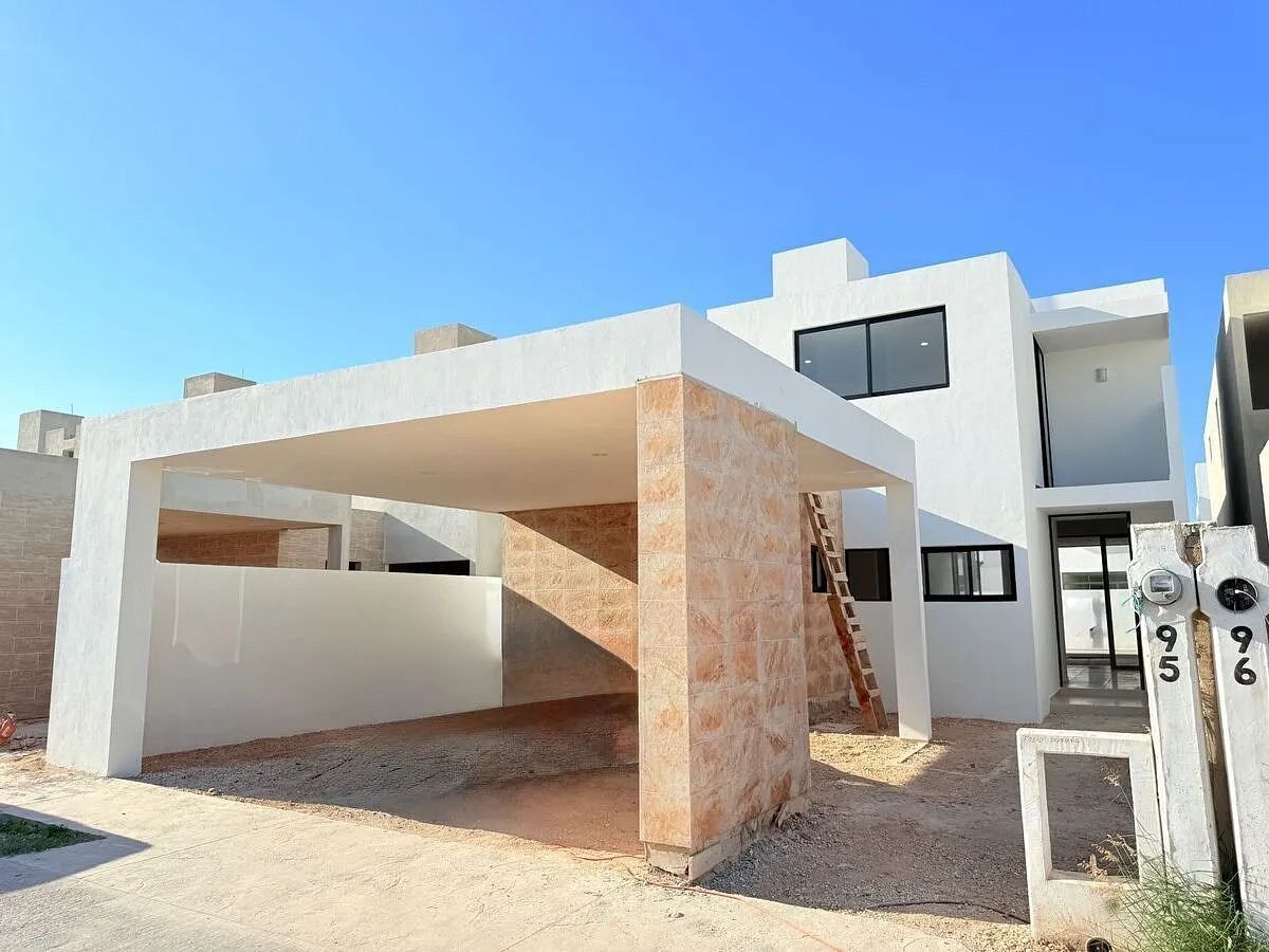 A LA VENTA CASA EN PRIV. RESIDENCIAL GRAN SAN PEDRO CHOLUL - foto 1